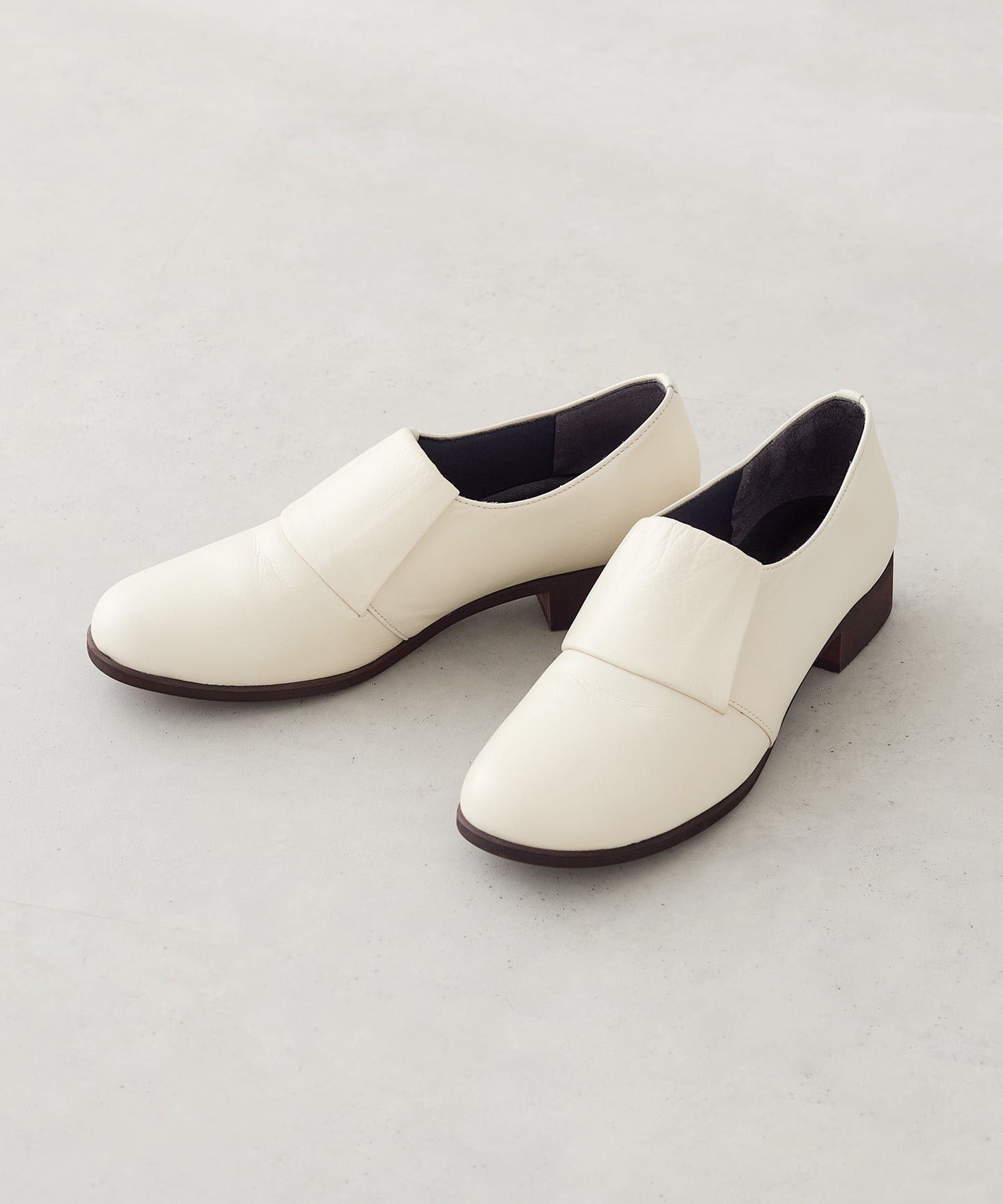 コカ COCA 【日本製】本革 コンフォート シューズ （WH） WH