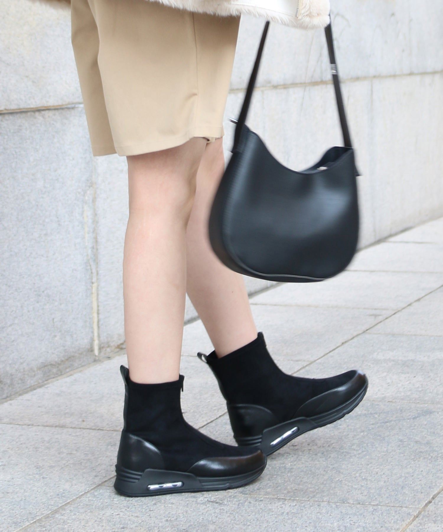 COCA Front zipper high cut air sole sneakers