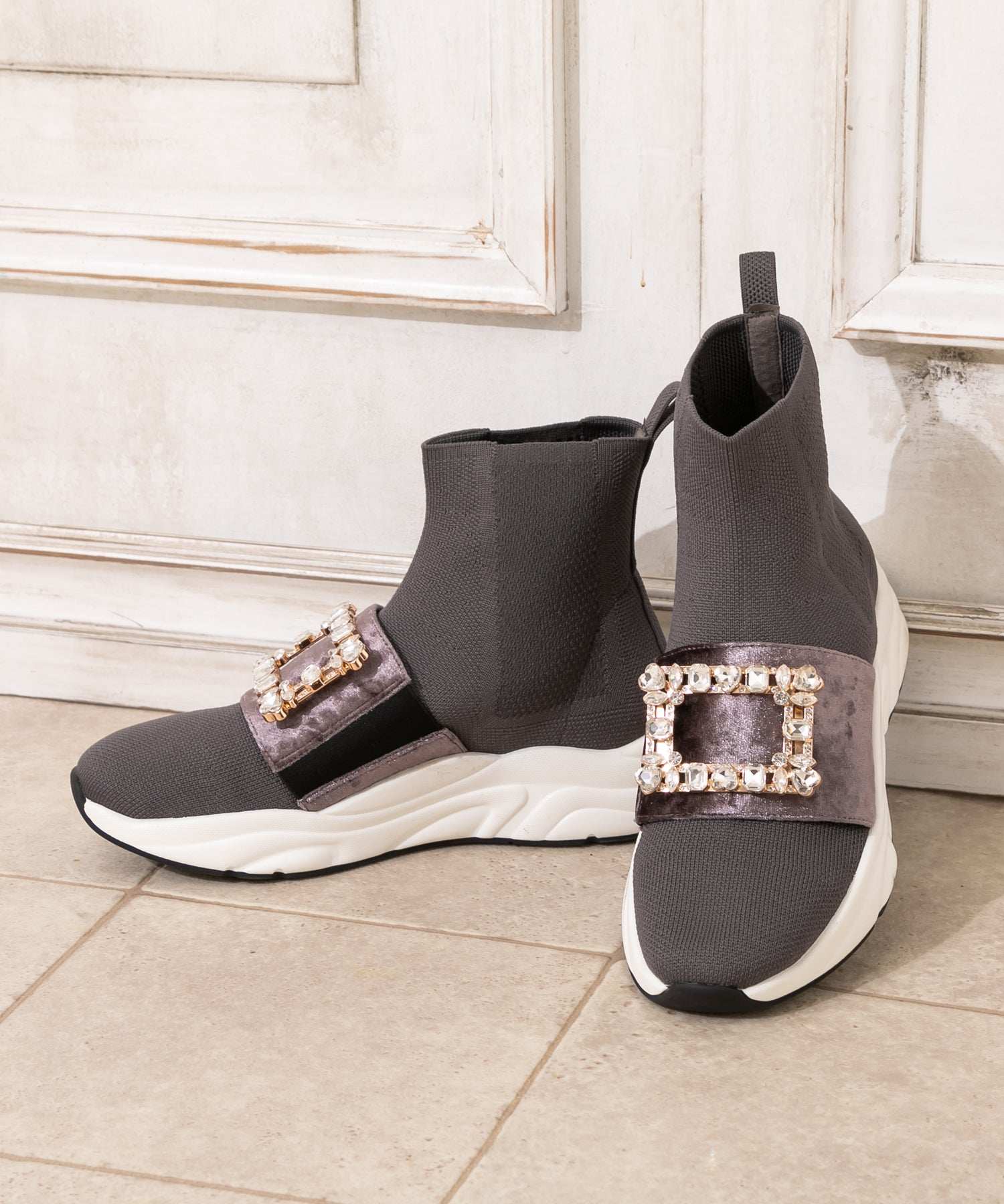 コカ COCA ビジューバックル ニットショートブーツ （グレー） グレー