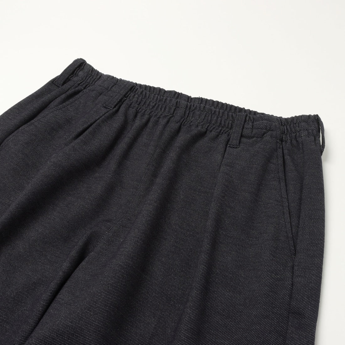 コムサイズム COMME CA ISM デニムライクストレッチ ワイドシェフパンツ （ネイビー） ネイビー