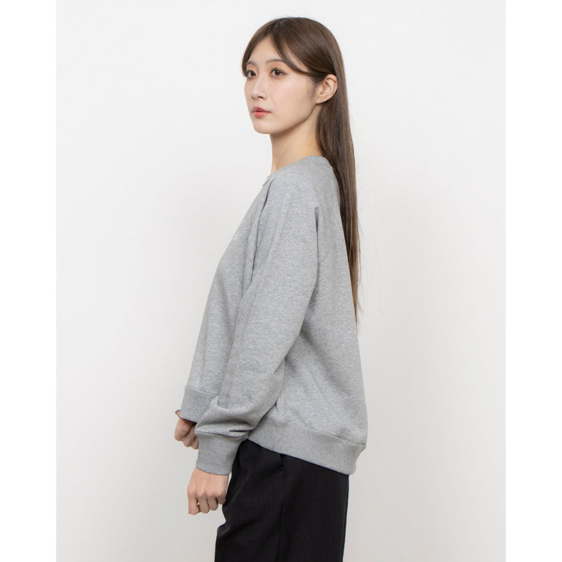 コムサイズム COMME CA ISM 刺繍トレーナー （グレー） グレー