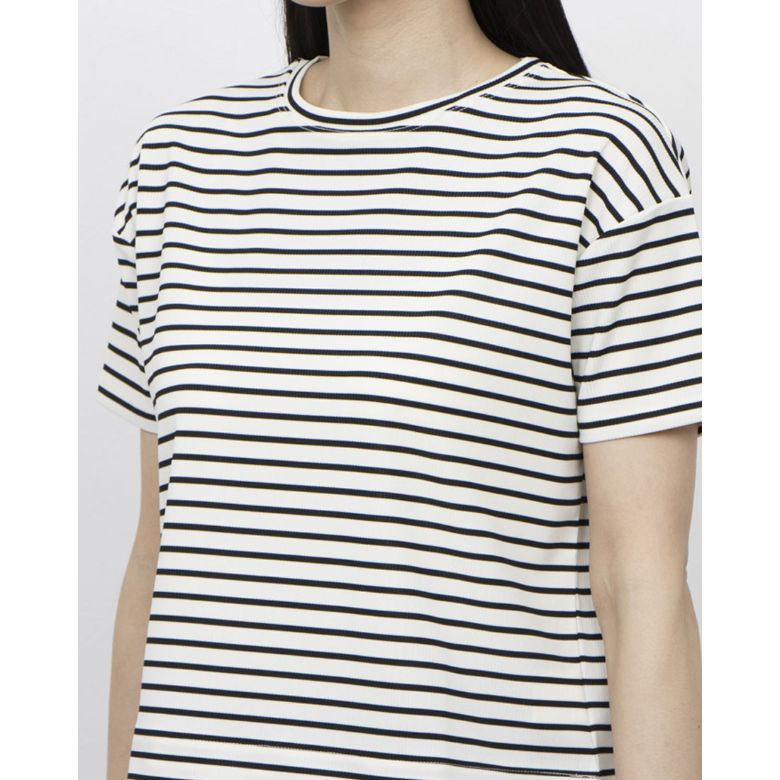 コムサイズム COMME CA ISM ボーダー クロップドTシャツ （ブラック×アイボリー） ブラック×アイボリー