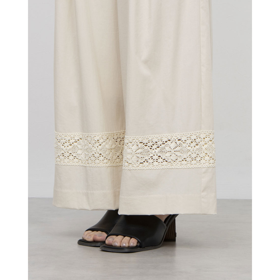 COMME CA ISM COMME CA ISM Rayon Nylon Vintage Lace Easy Pants