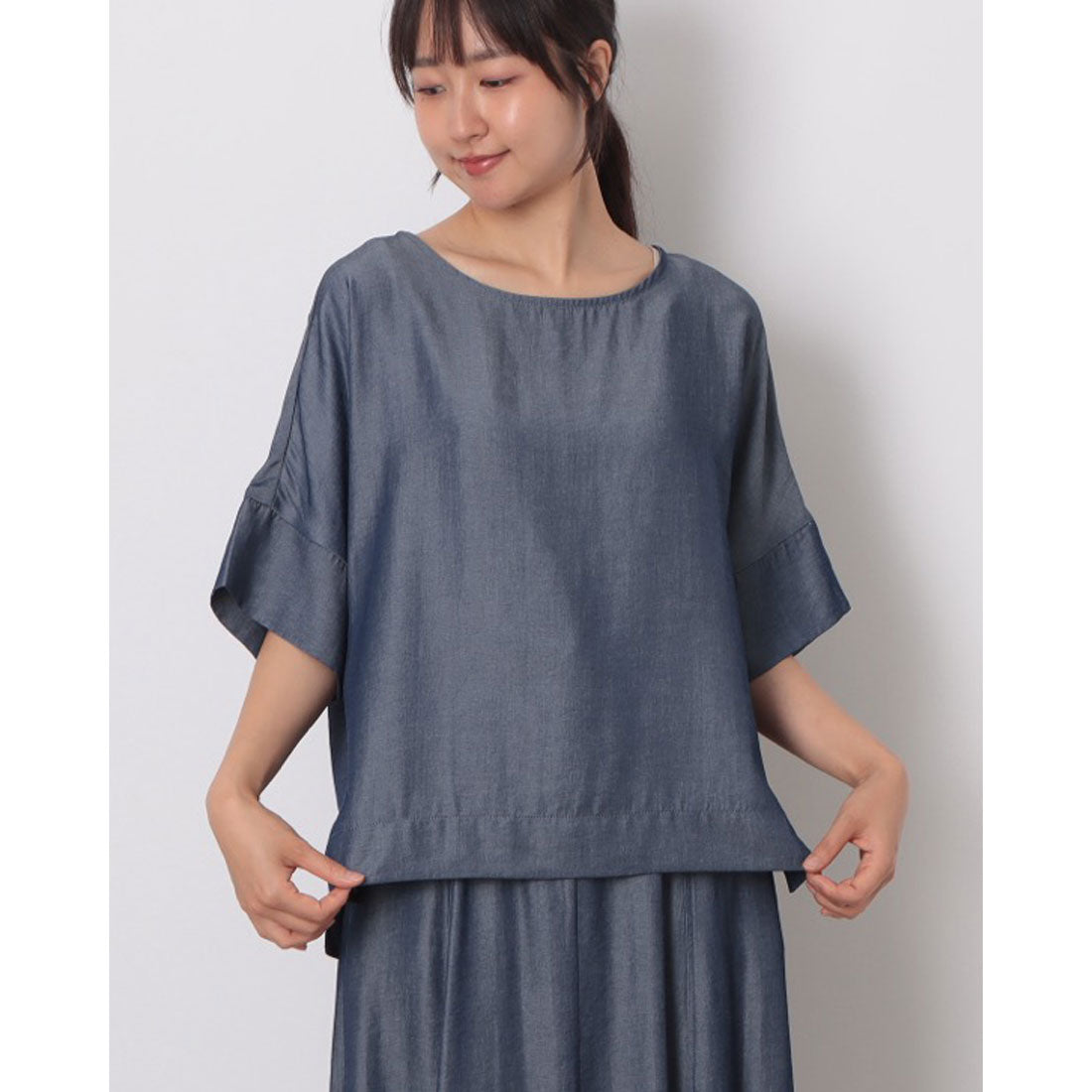 コムサイズム COMME CA ISM 【セットアップ対応】デニムライクシャンブレー Tブラウス （ネイビー） ネイビー