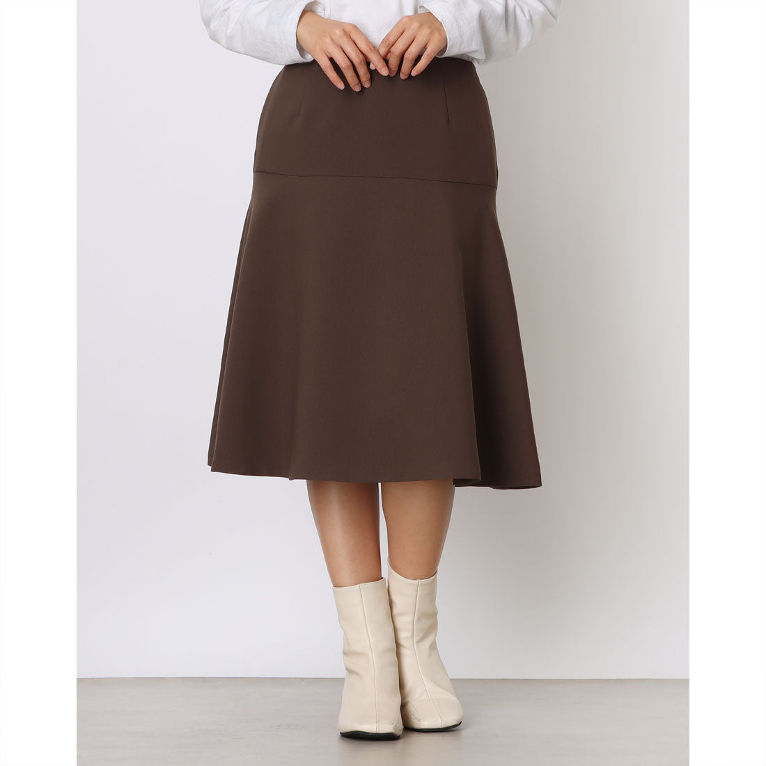 コムサイズム COMME CA ISM ミディ丈 フレアスカート （ブラウン） ブラウン