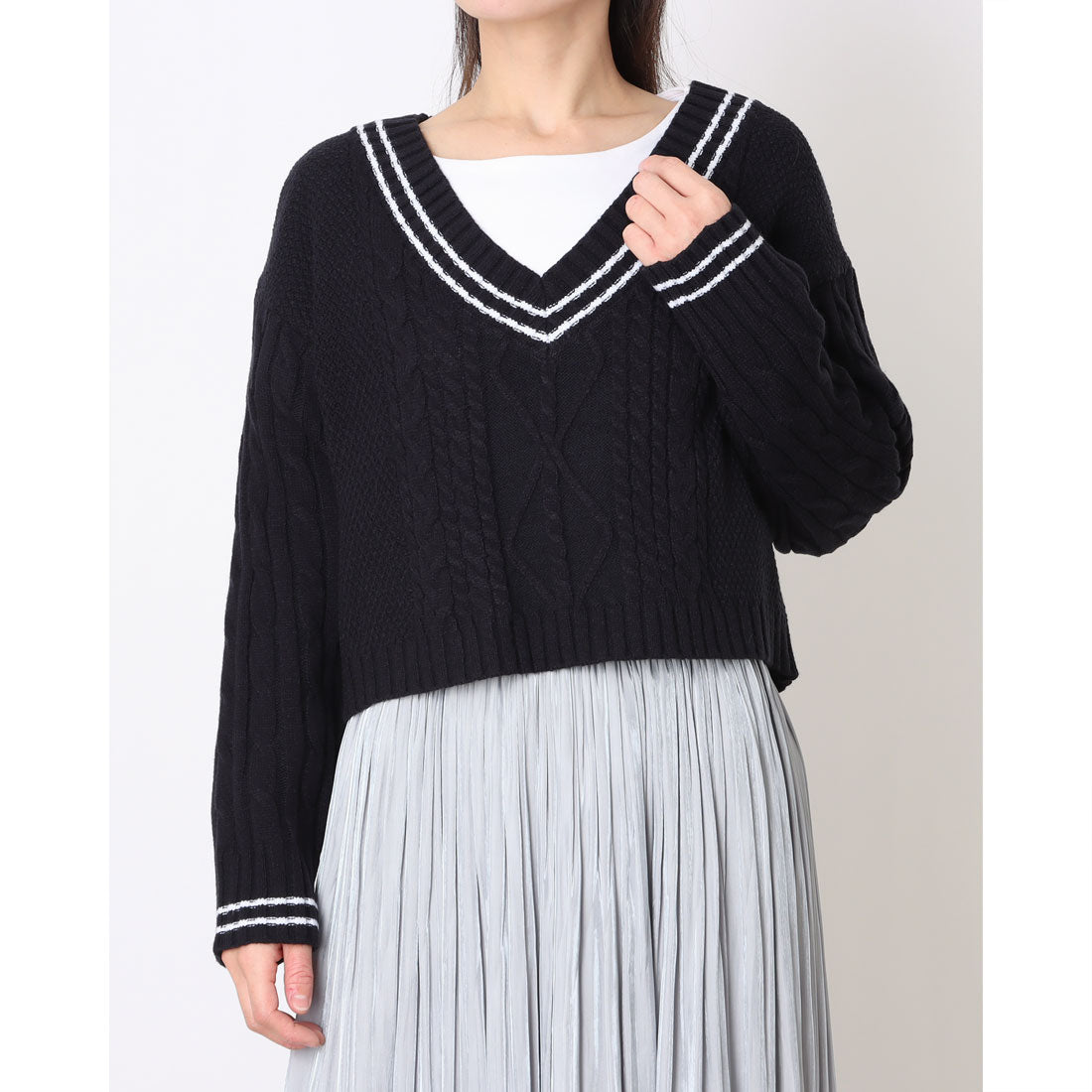 コムサイズム COMME CA ISM チルデン 深Vネックニット （ネイビー） ネイビー