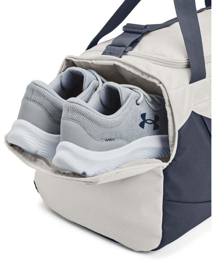コンバース CONVERSE アンダーアーマー UNDER ARMOUR UA アンディナイアブル5.0 ダッフルバッグ Sサイズ 40L メンズ レディース ボストンバッグ トレーニ （323 SERPENTINE/JASPERBLUE/J） 323 SERPENTINE/JASPERBLUE/J