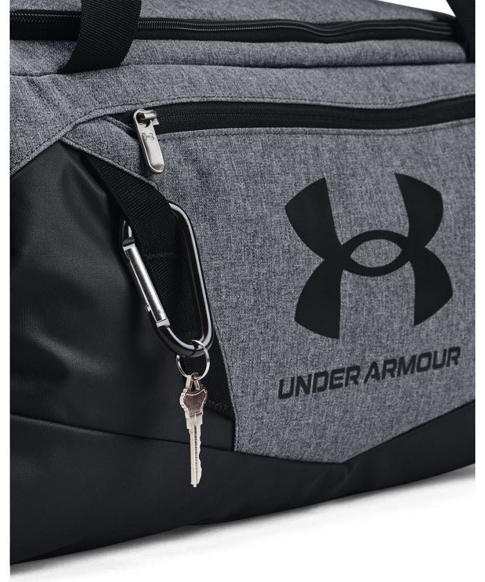 コンバース CONVERSE アンダーアーマー UNDER ARMOUR UA アンディナイアブル5.0 ダッフルバッグ Sサイズ 40L メンズ レディース ボストンバッグ トレーニ （323 SERPENTINE/JASPERBLUE/J） 323 SERPENTINE/JASPERBLUE/J