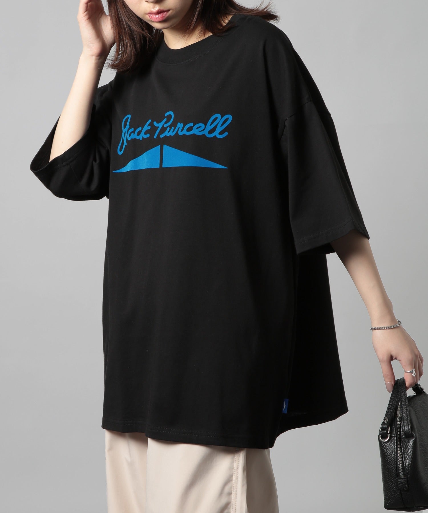 コンバース CONVERSE 【CONVERSE / コンバース】天竺 チャックテイラーグラフィック 半袖 Tシャツ オーバーサイズ バックプリント プリントT 4222ー4800,ブラック