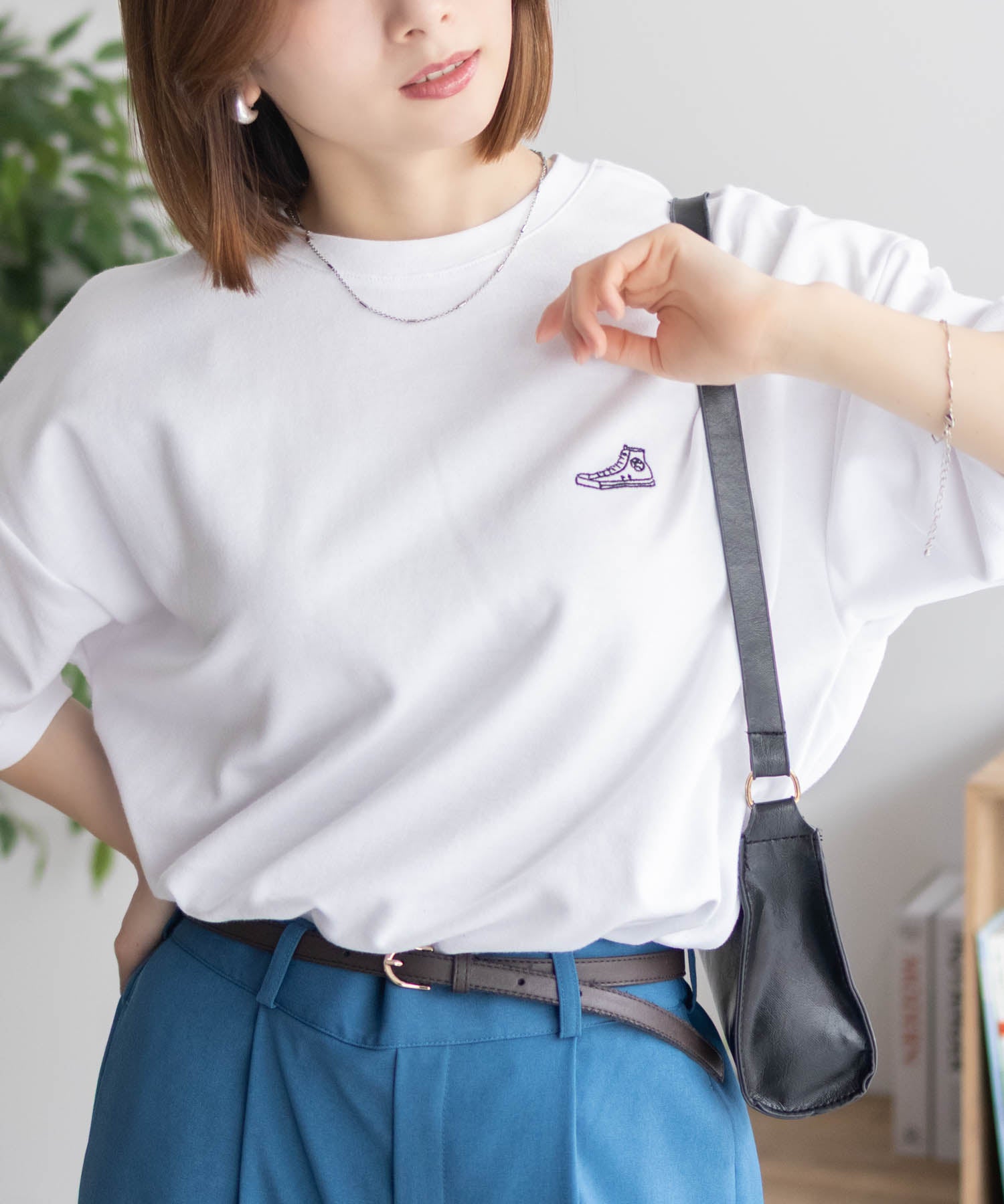 コンバース CONVERSE ポンチ素材 裾ラウンドTシャツ （オフホワイト） オフホワイト