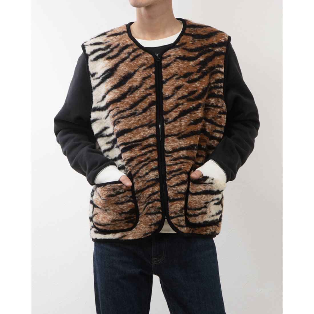 トップス Wool Boa WINDSTOPPER Field Vest GORE-TEX WINDSTOPPER®︎ FIELD DOWN VEST – SOUTH STORE