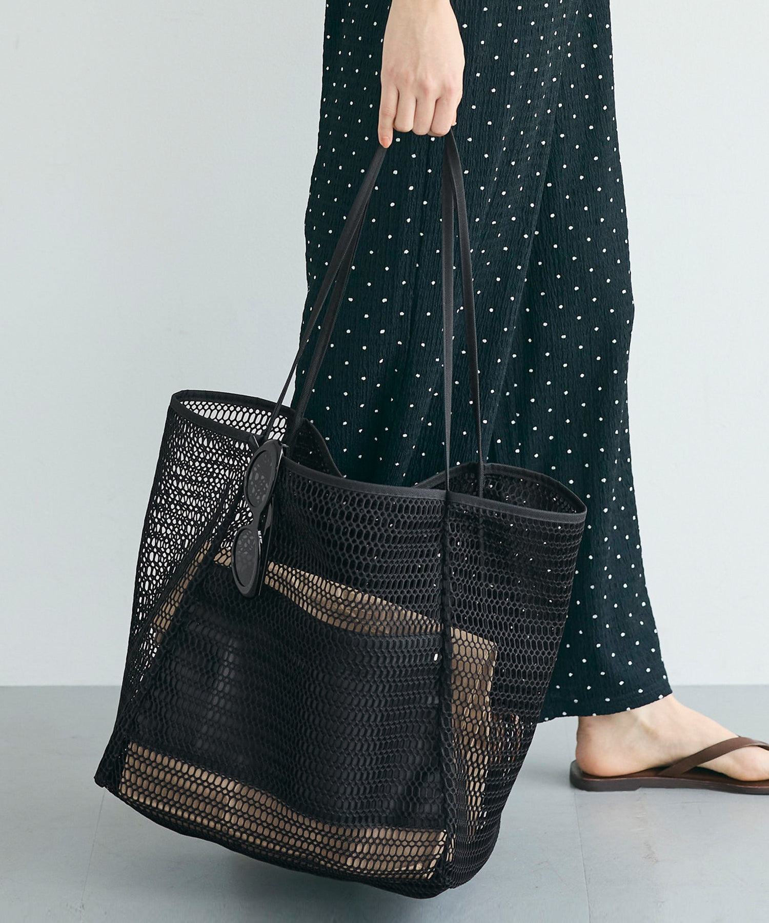 コカ coca メッシュトートバッグ （Black） Black