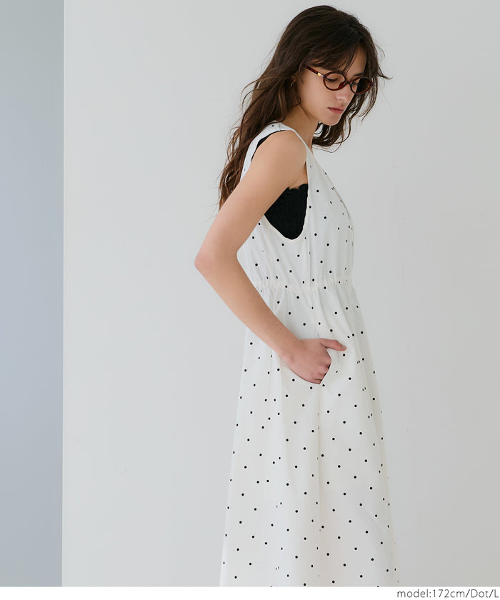 coca Coca Parifuwa V-Neck Zipper Jumper Skirt