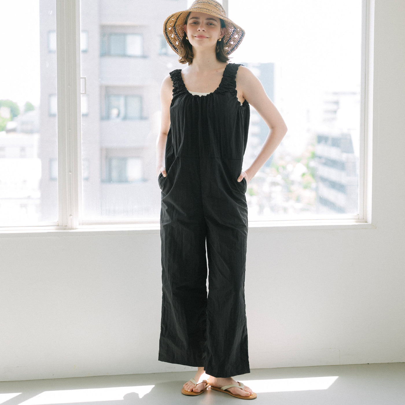 コカ coca ワッシャーナイロン肩ギャザーオールインワン （Black） Black