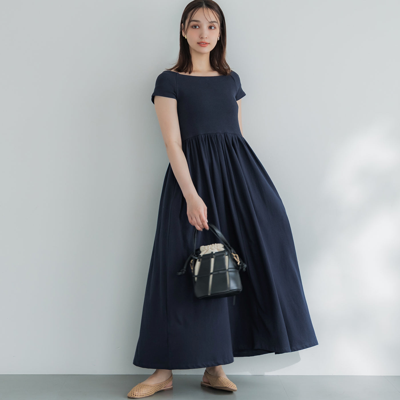 コカ coca オフショルダーワンピース （Navy） Navy