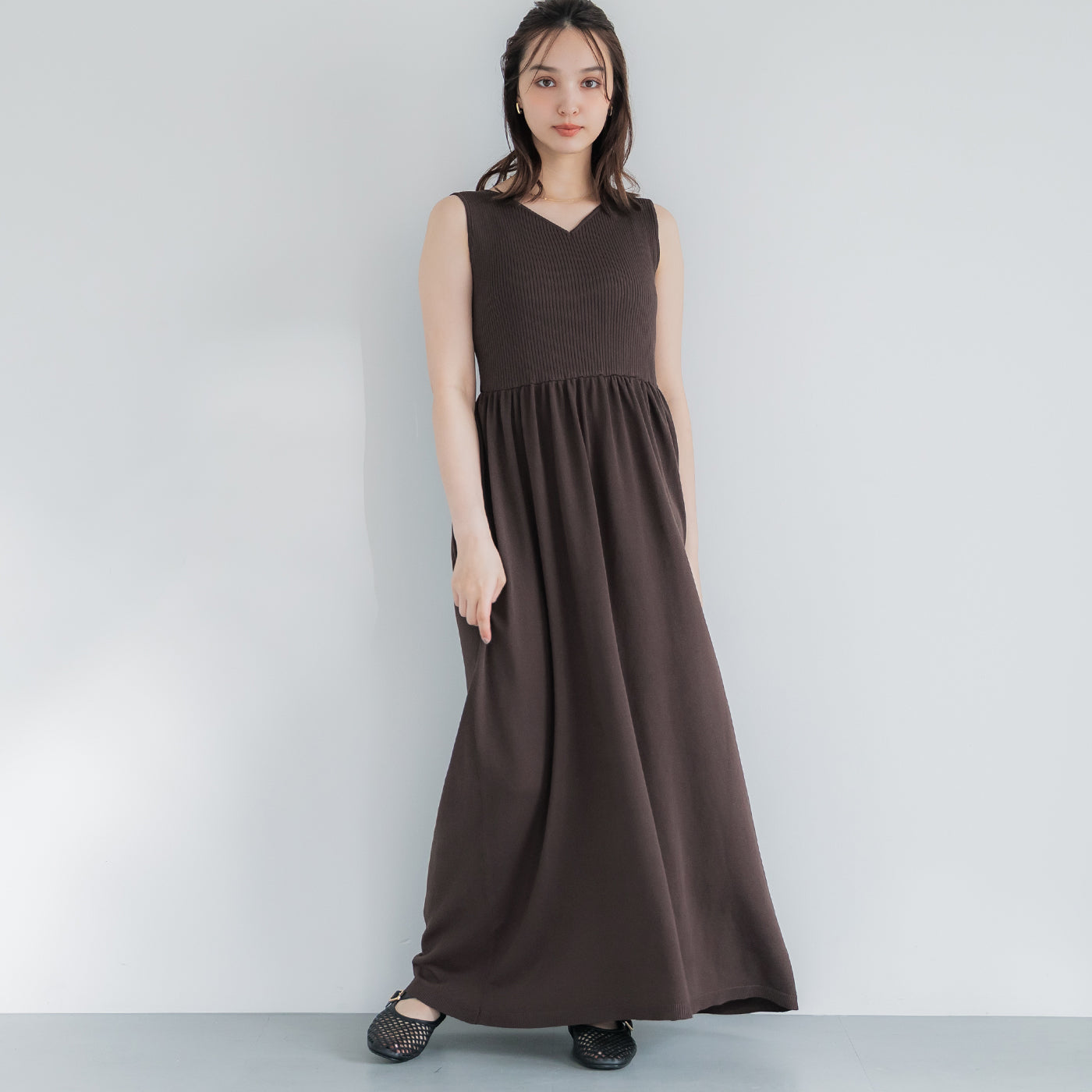 コカ coca Vネックニットドレス （Brown） Brown
