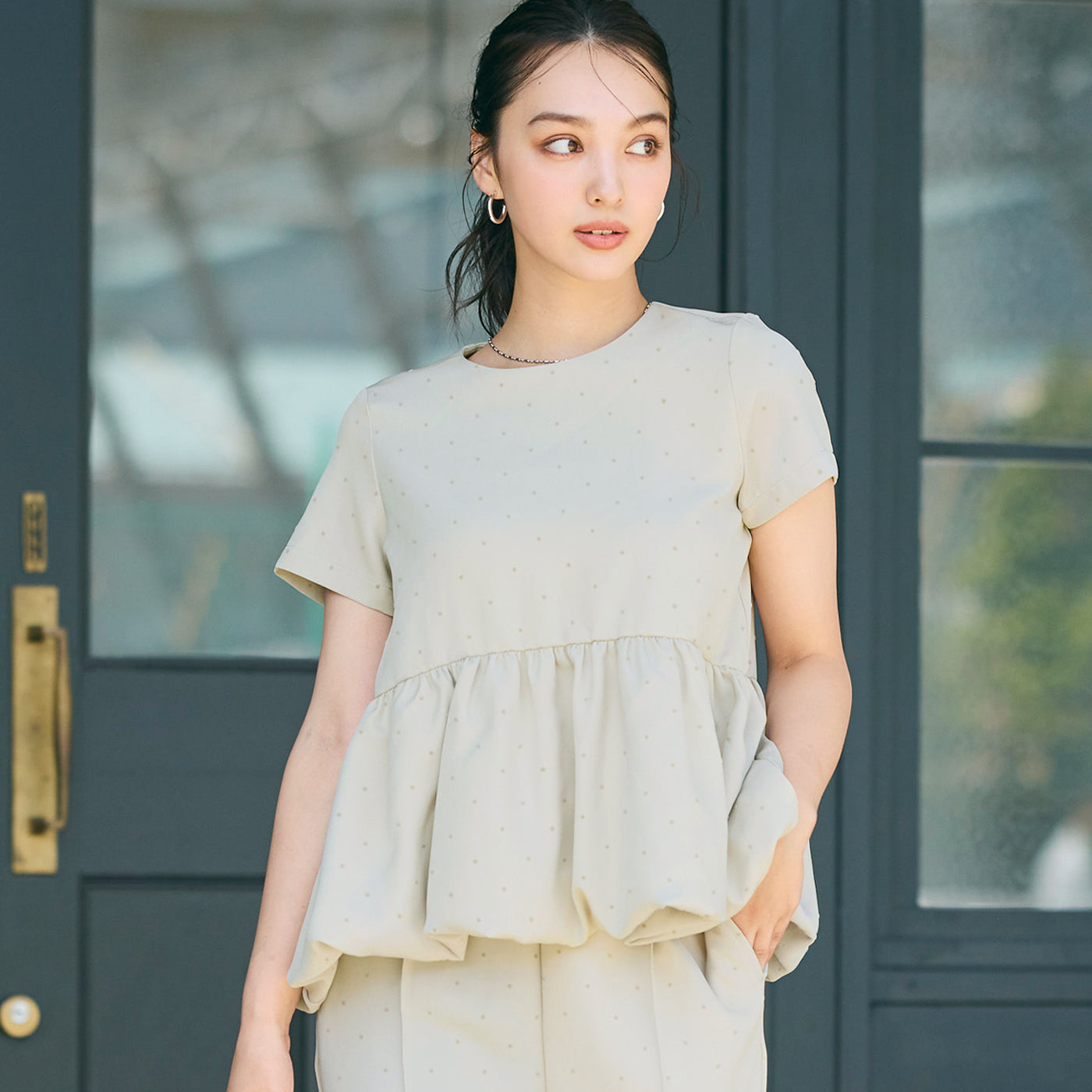 コカ coca フロッキードットバルーンブラウス （Lt.beige） Lt.beige
