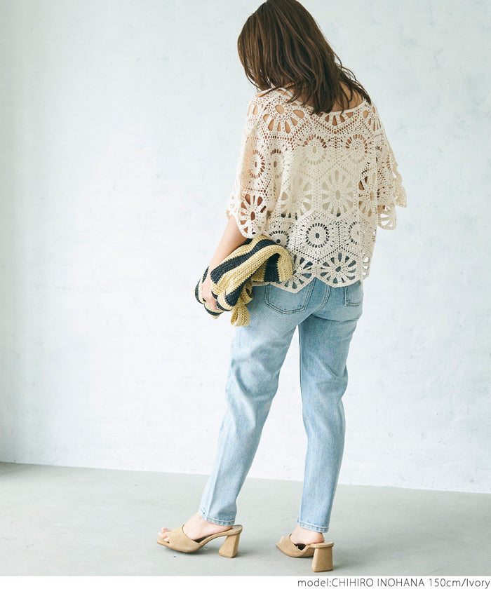 coca crochet frill hem top
