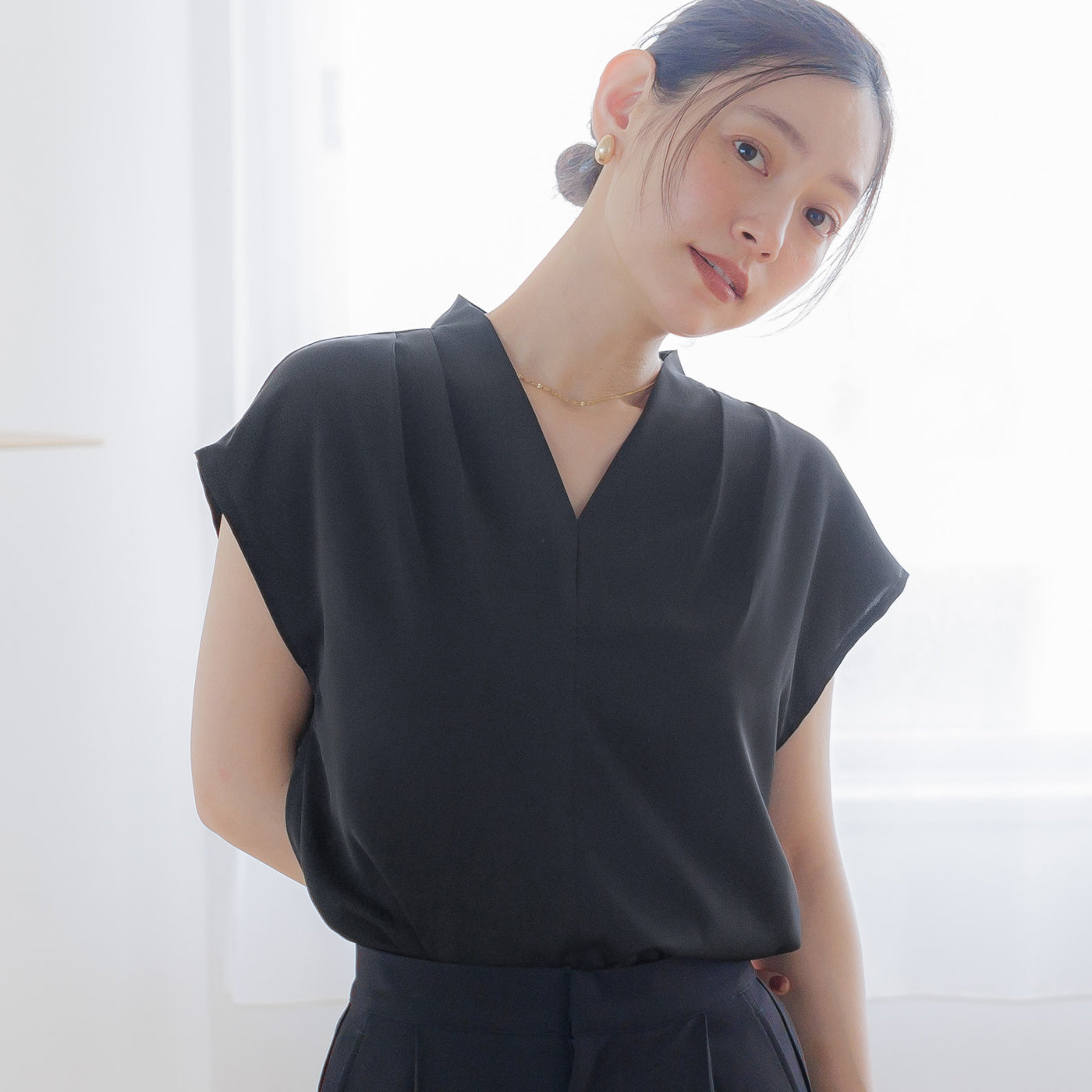 【WEB限定セール】コカ coca とろみVネックブラウス （Black） Black