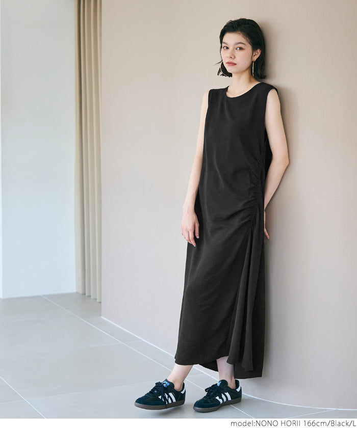coca Thick Gathered Sleeveless One-Piece Dress