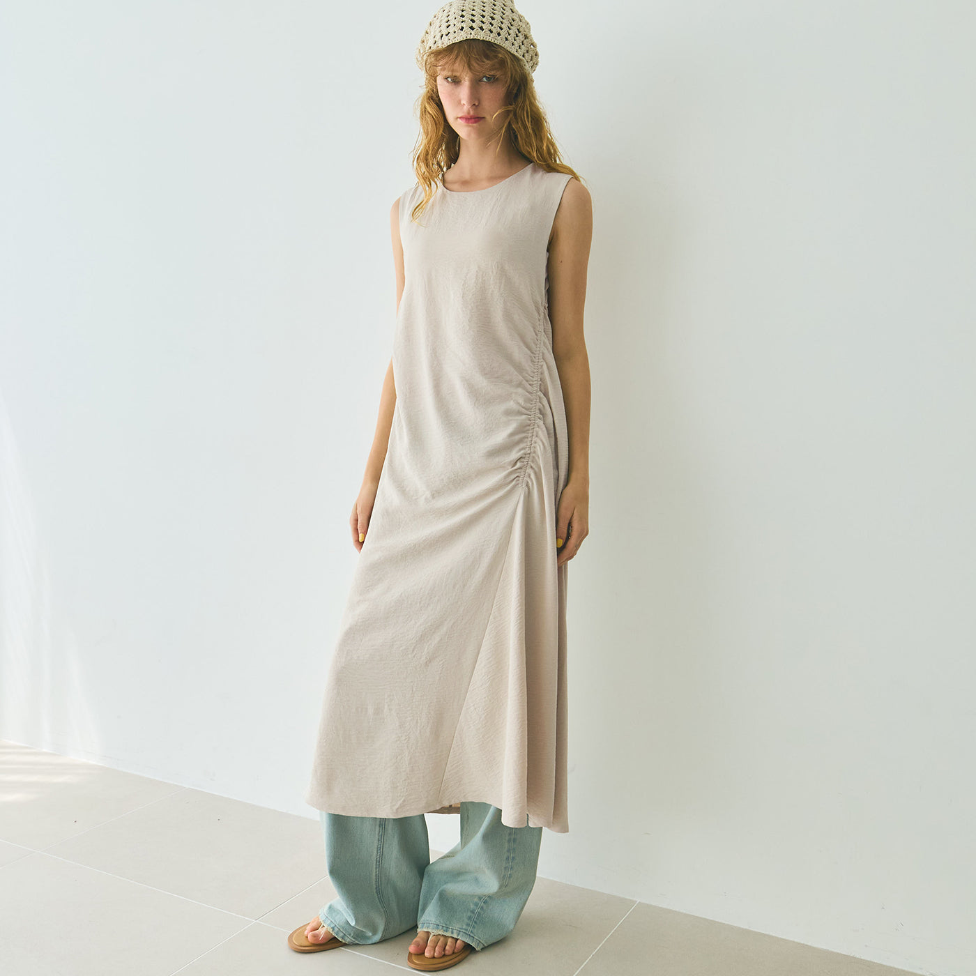 coca Thick Gathered Sleeveless One-Piece Dress
