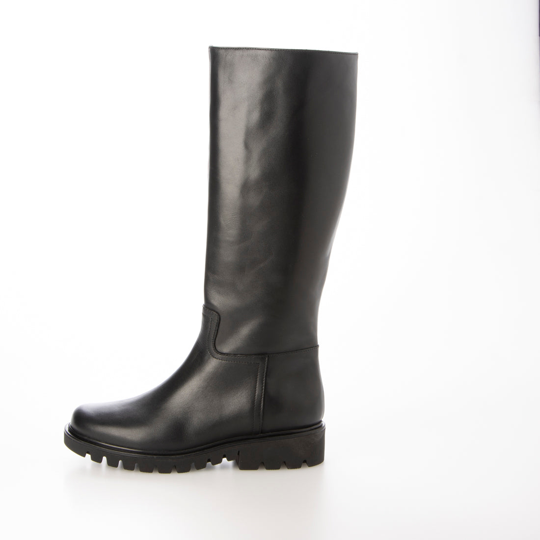 Corso Roma 9 Round Toe Tank Sole Long Boots