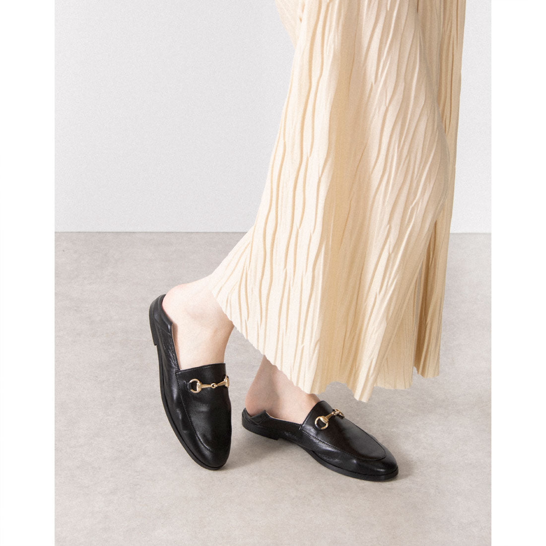 Corso Roma 9 Round Toe Soft Bit Loafer