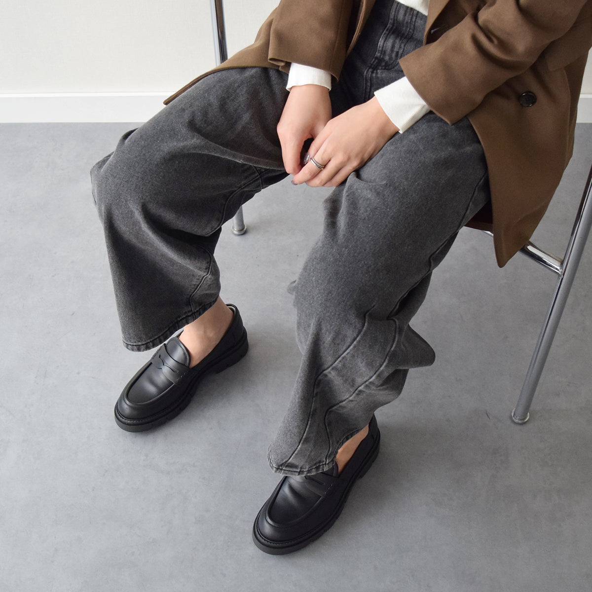 CORSO ROMA 9 CORSO ROMA 9 Round Toe Tank Sole Loafer