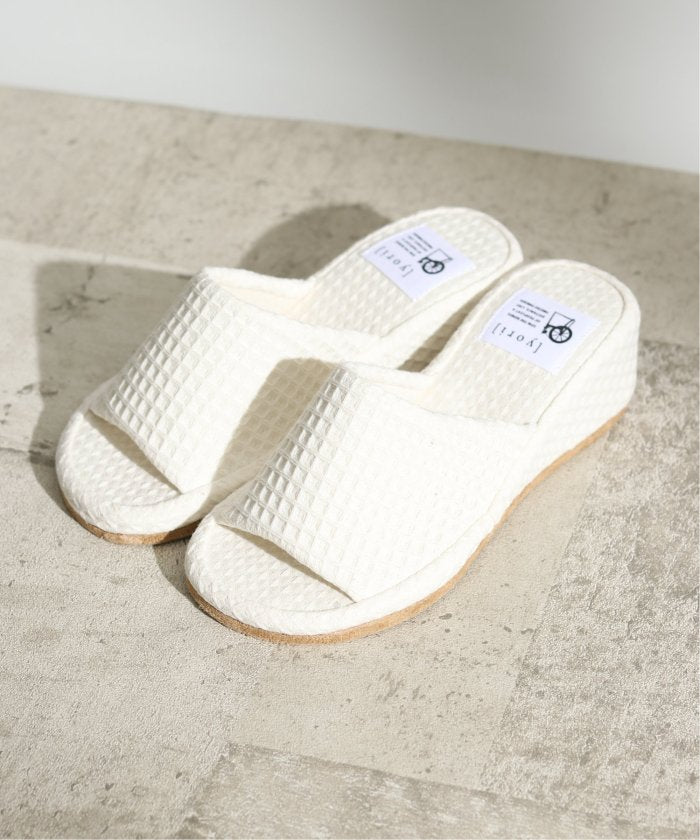 トウキョウデザインチャンネル バイヤーズセレクト TOKYO DESIGN CHANNEL BUYERS SELECT YORI ヒールスリッパ （オフホワイト） オフホワイト