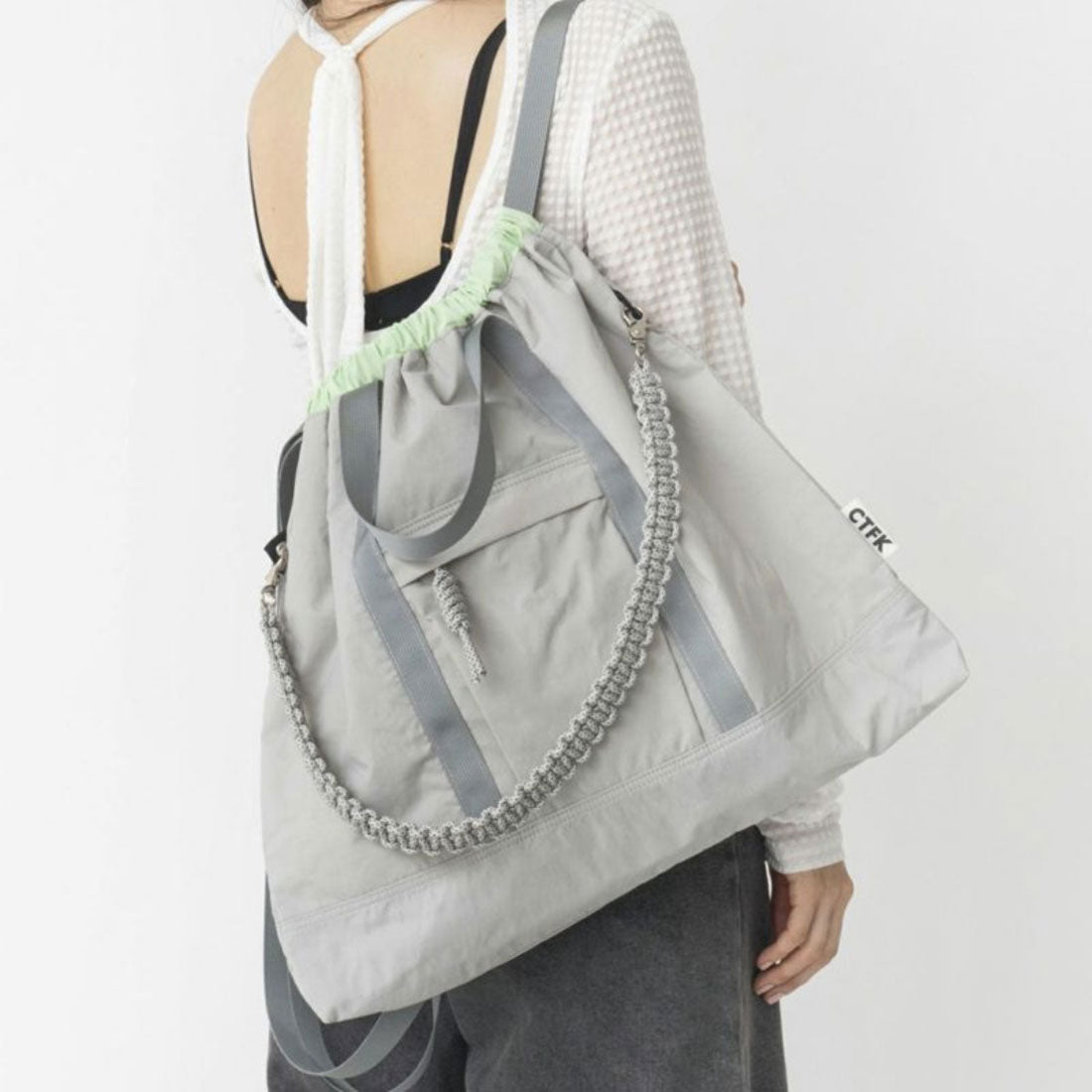 コントロールフリーク CONTROL FREAK CONTROL FREAK WATER-REPELLENT NYLON 3WAY SQUARE TOTE（コントロールフリーク 撥水ナイロン3WAYスクエアトート） （グレー） グレー