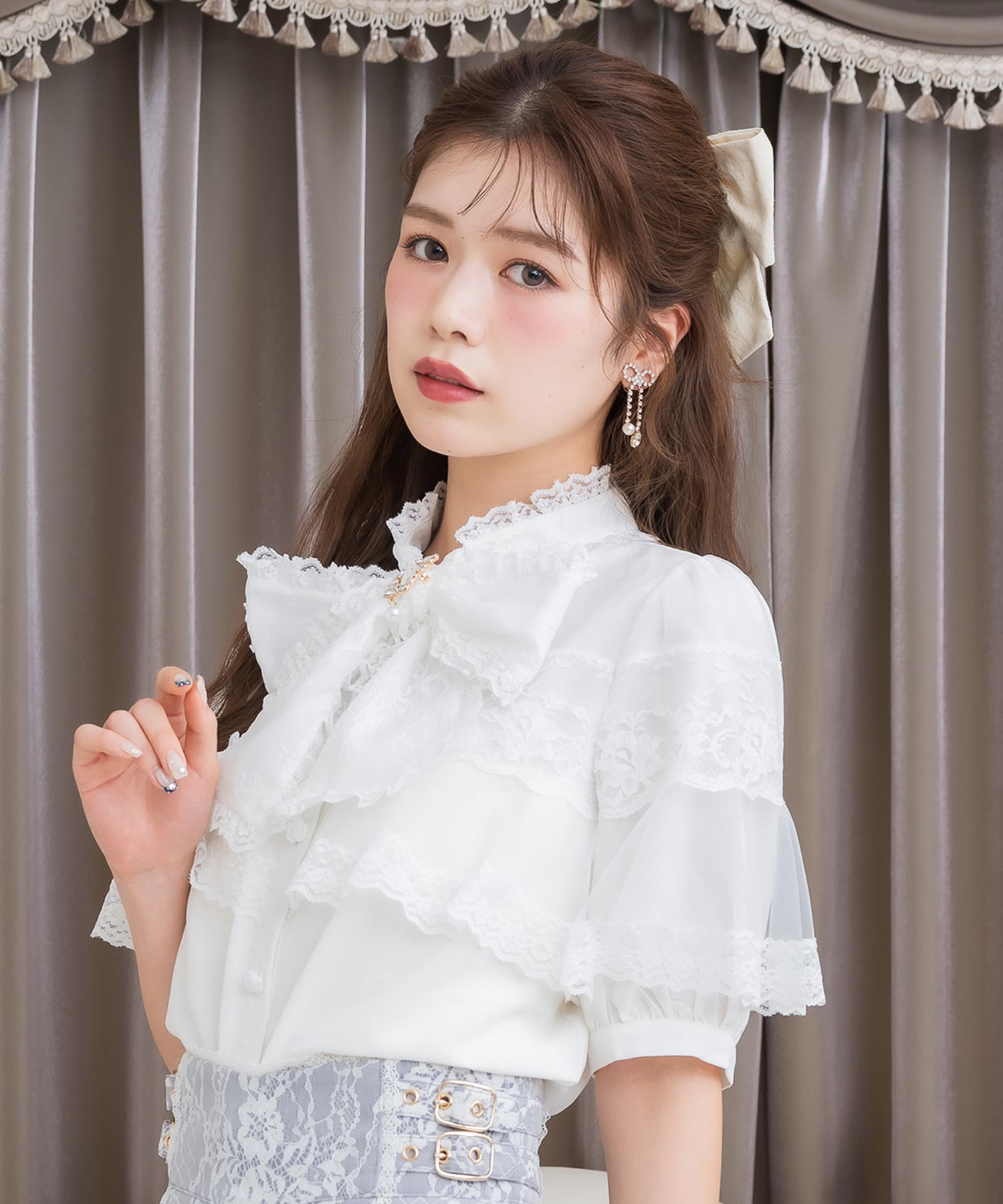 クチュールバイロジータ couture BY ROJITA 半袖ケープブラウス （ホワイト） ホワイト