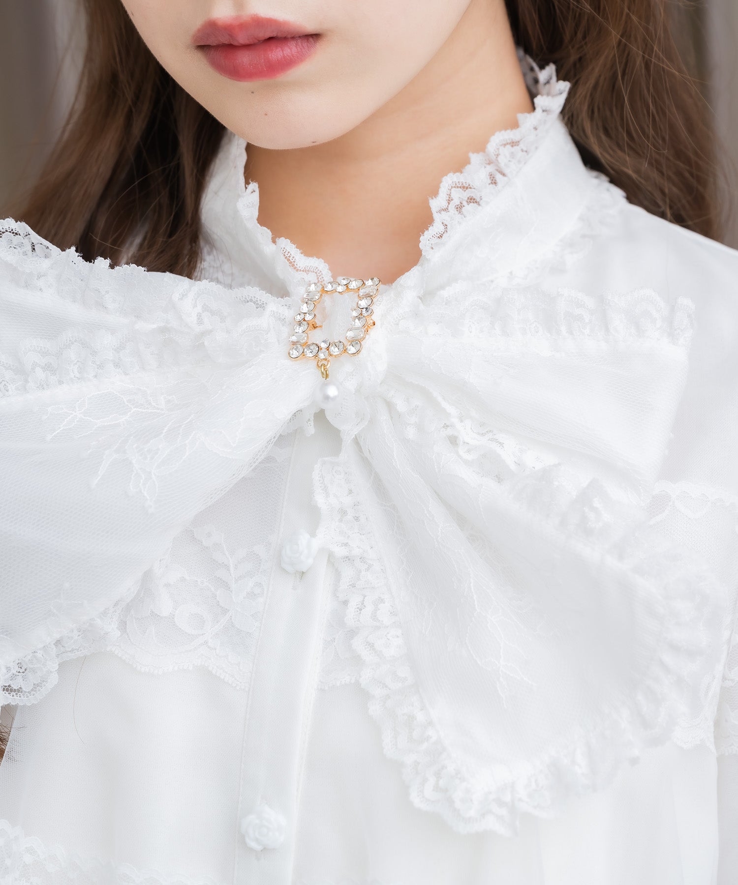 クチュールバイロジータ couture BY ROJITA 半袖ケープブラウス （ホワイト） ホワイト