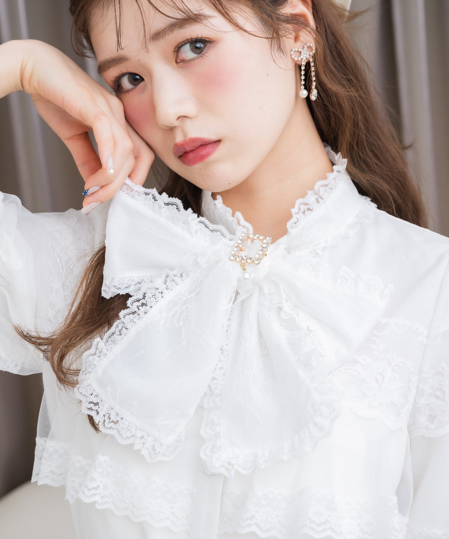 クチュールバイロジータ couture BY ROJITA 半袖ケープブラウス （ホワイト） ホワイト