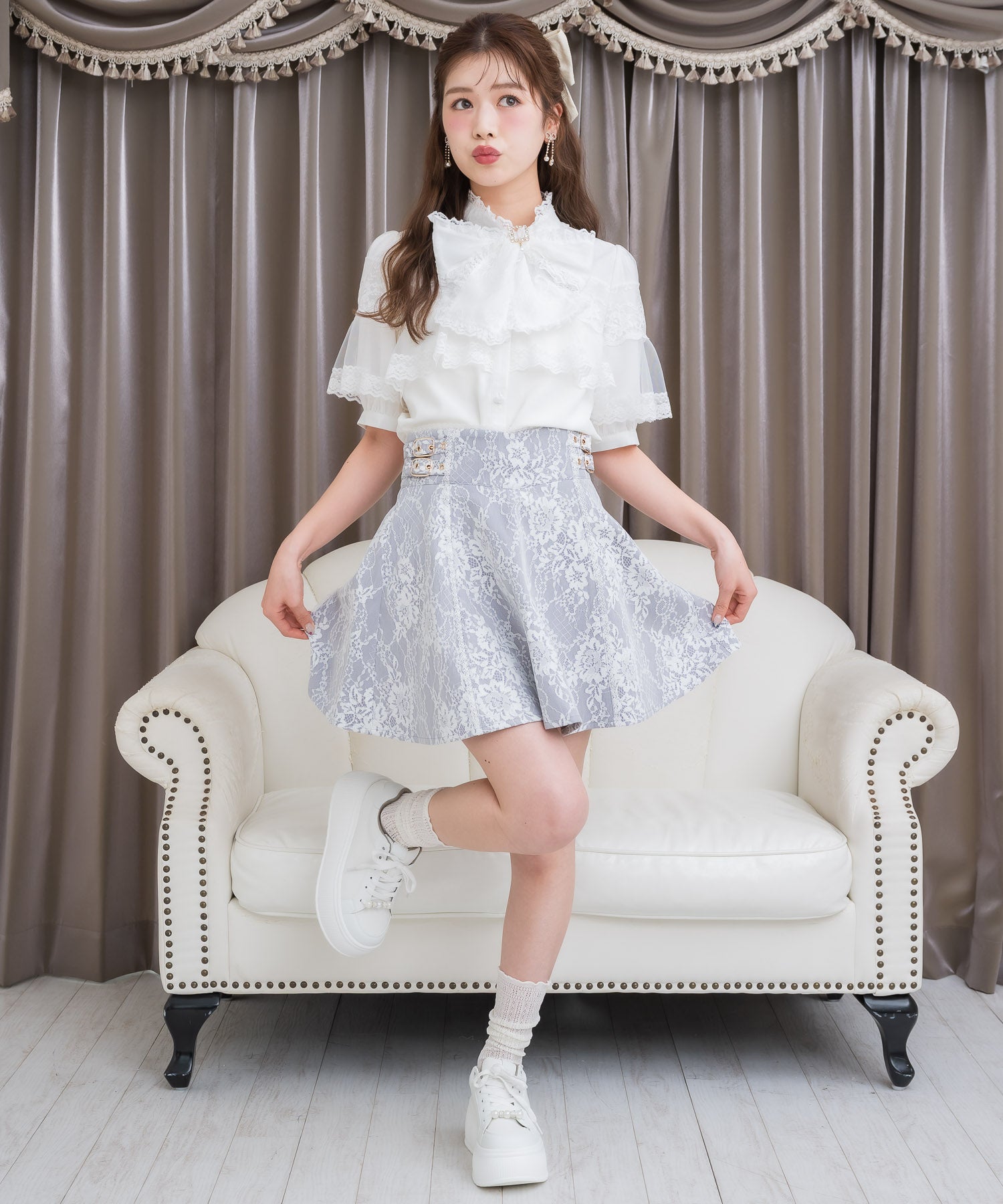 クチュールバイロジータ couture BY ROJITA 半袖ケープブラウス （ホワイト） ホワイト