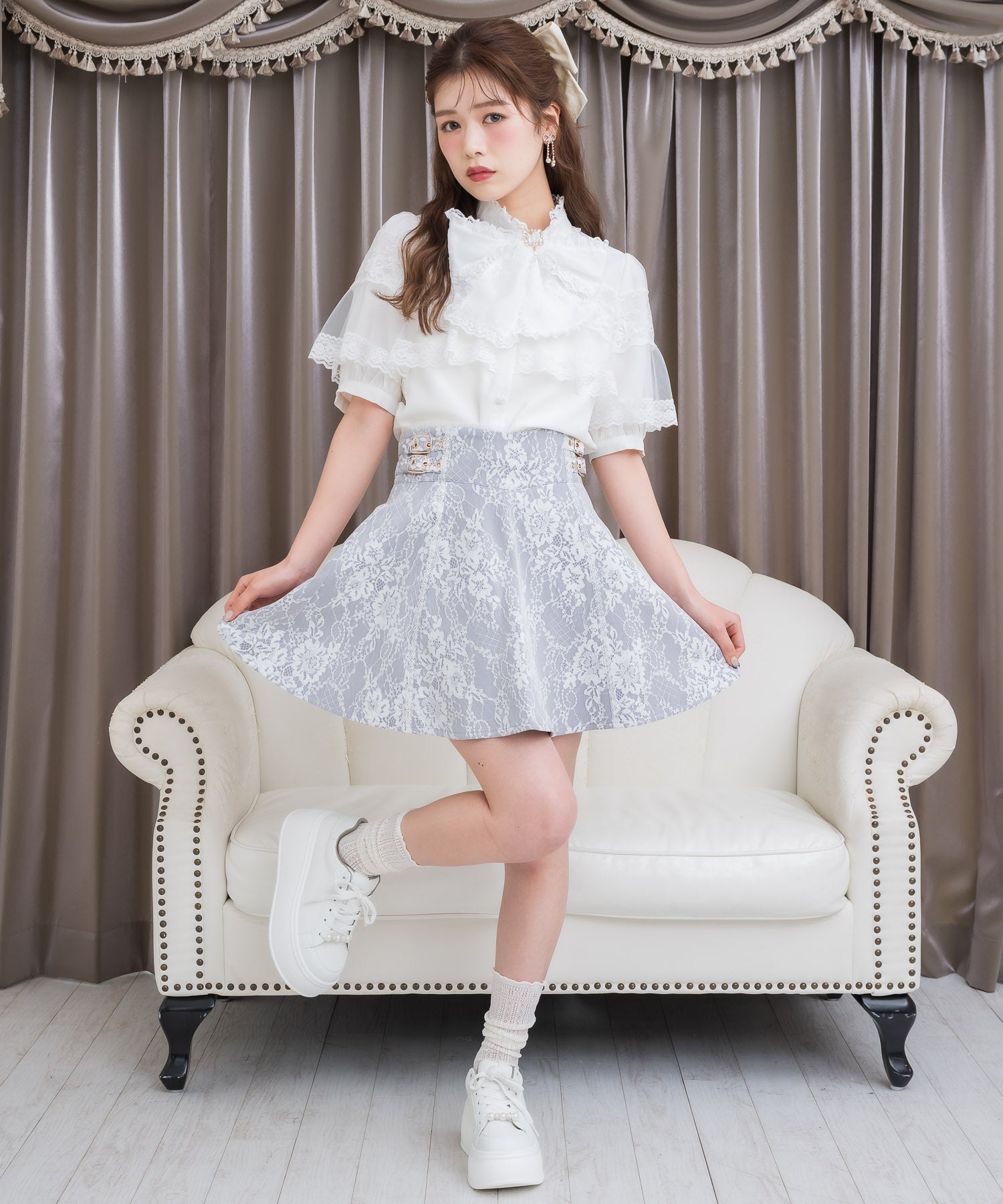 クチュールバイロジータ couture BY ROJITA 半袖ケープブラウス （ホワイト） ホワイト