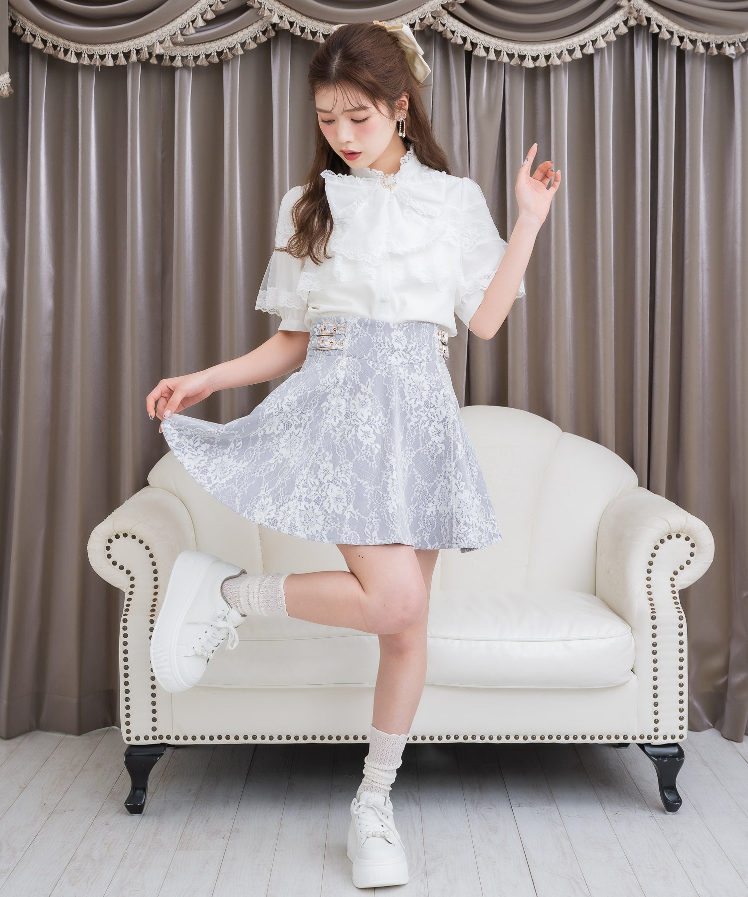 クチュールバイロジータ couture BY ROJITA 半袖ケープブラウス （ホワイト） ホワイト