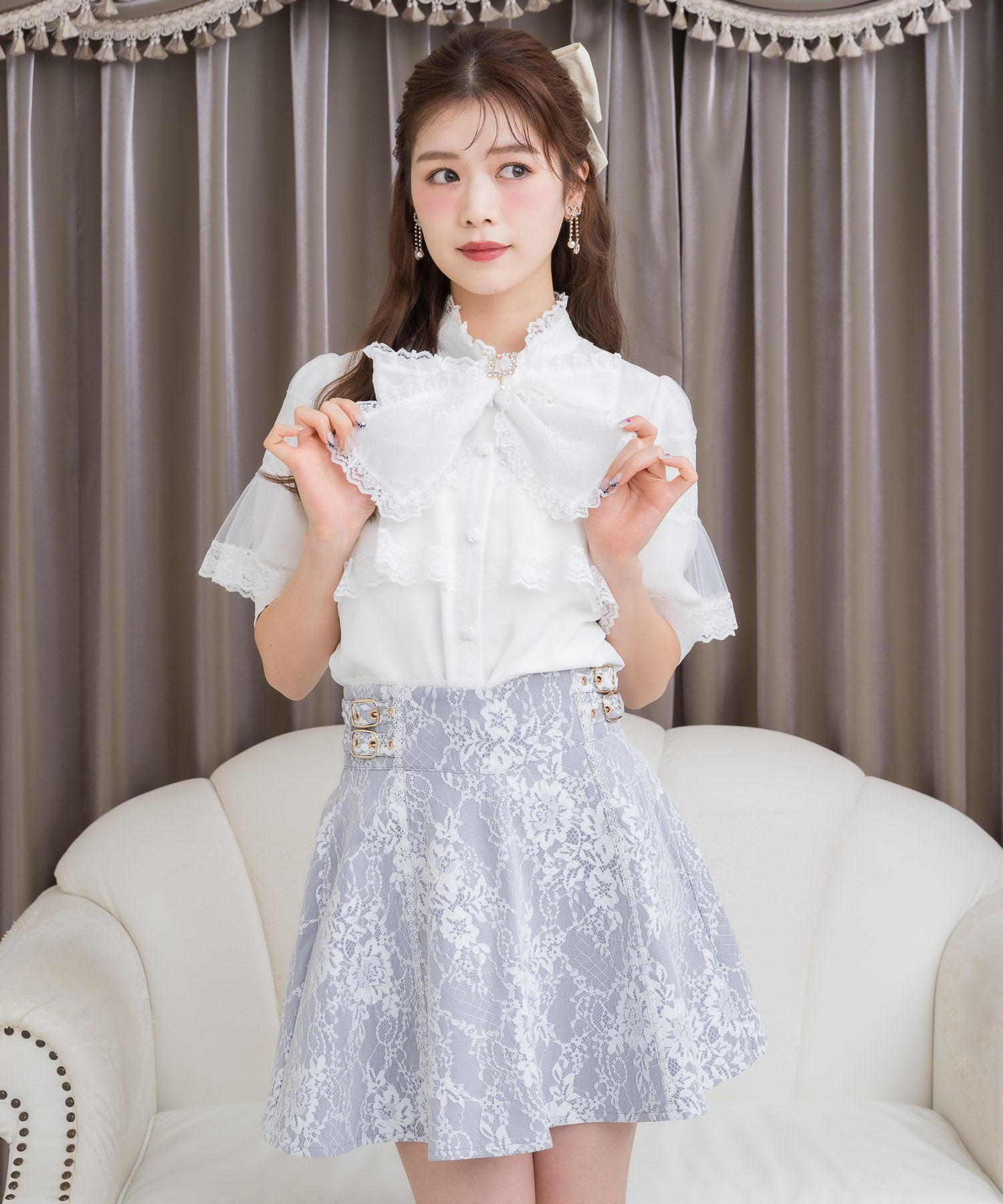 クチュールバイロジータ couture BY ROJITA 半袖ケープブラウス （ホワイト） ホワイト