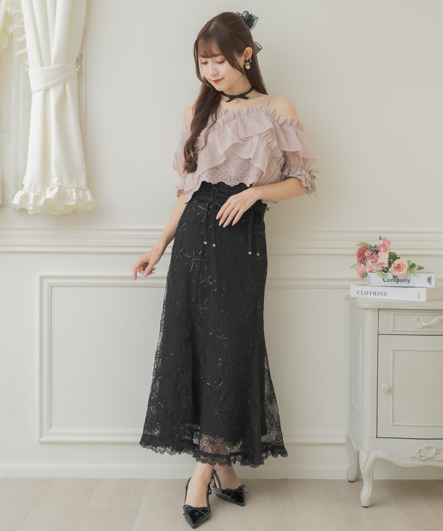 クチュールバイロジータ couture BY ROJITA フラワー刺繍レーシースカート （ブラック） ブラック