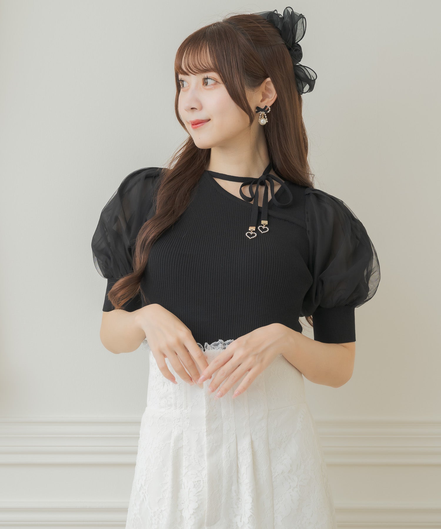クチュールバイロジータ couture BY ROJITA アシメデコルテ開きニット （ブラック） ブラック