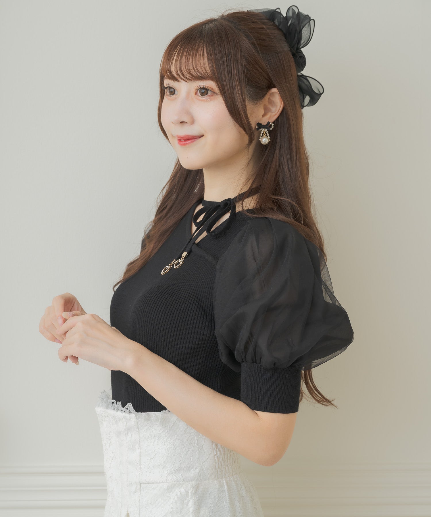 クチュールバイロジータ couture BY ROJITA アシメデコルテ開きニット （ブラック） ブラック