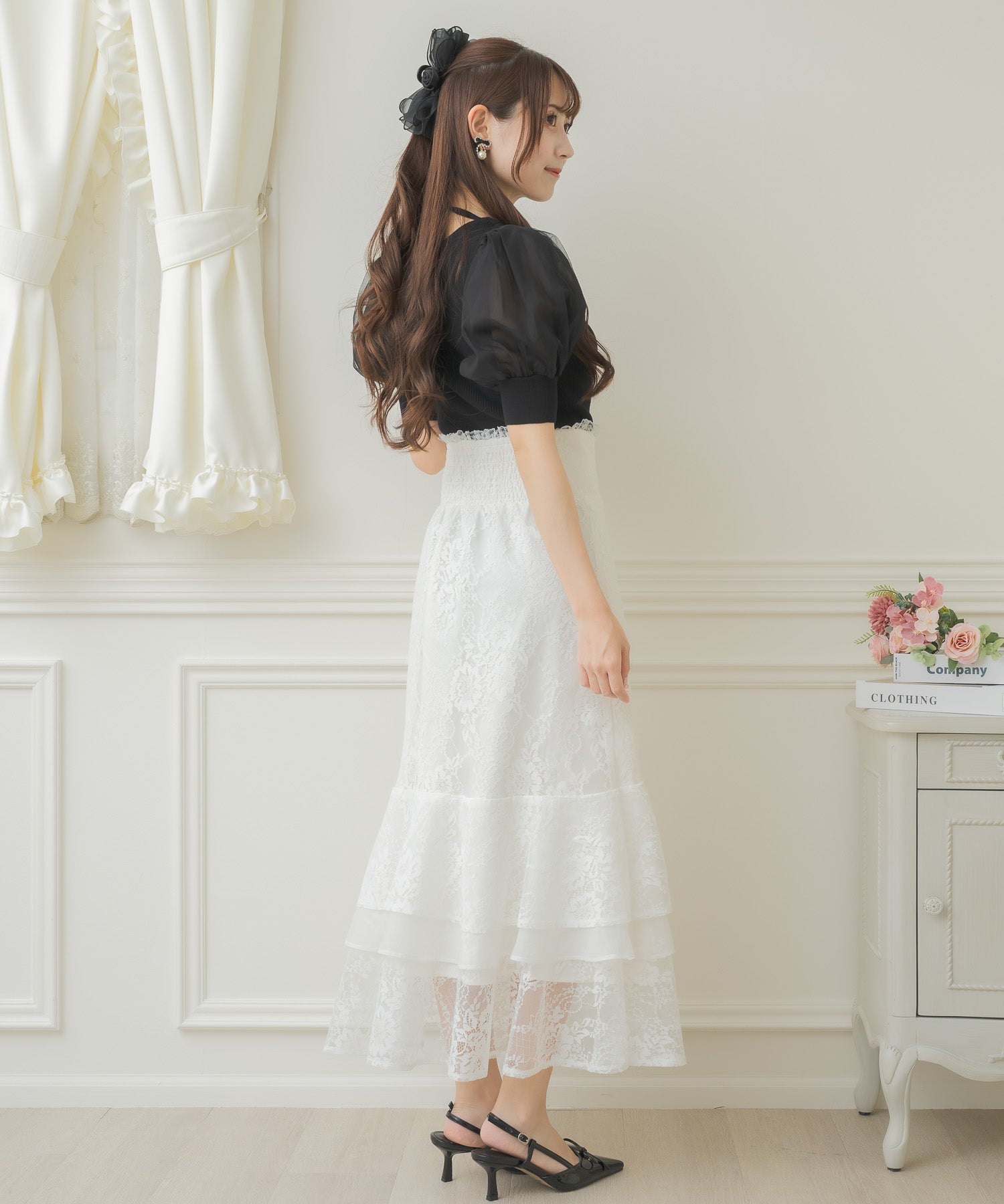 クチュールバイロジータ couture BY ROJITA アシメデコルテ開きニット （ブラック） ブラック
