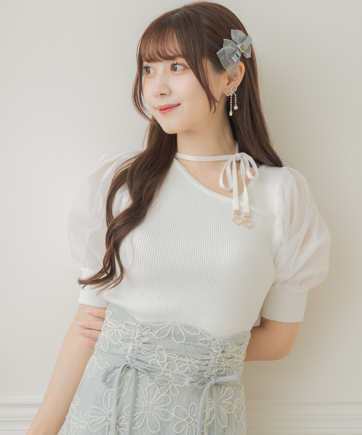 クチュールバイロジータ couture BY ROJITA アシメデコルテ開きニット （ホワイト） ホワイト
