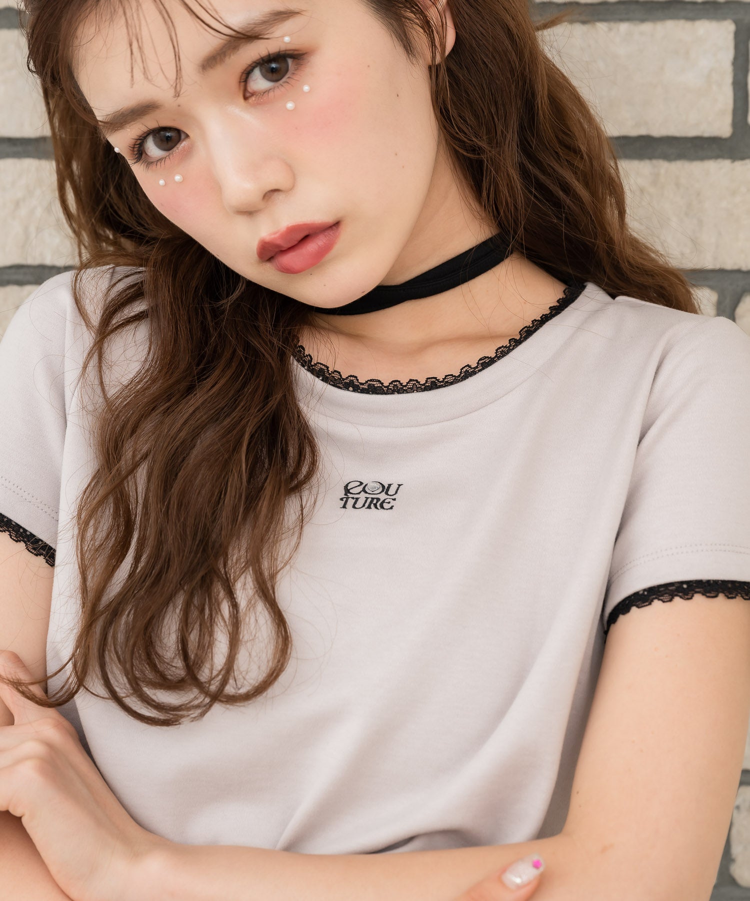 クチュールバイロジータ couture BY ROJITA リボンチョーカー刺繍Tシャツ （ピンク） ピンク