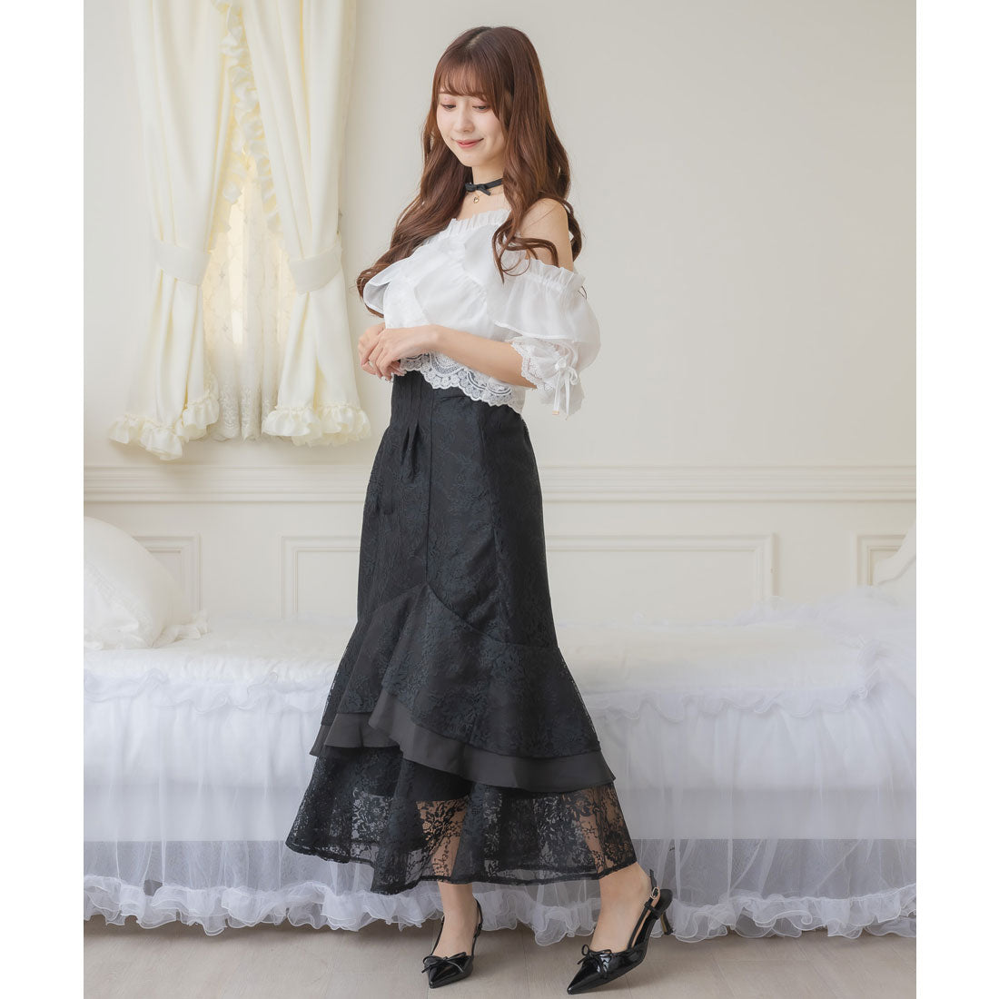 クチュールバイロジータ couture BY ROJITA エンブロイダリーシアーラッフルブラウス （ホワイト） ホワイト