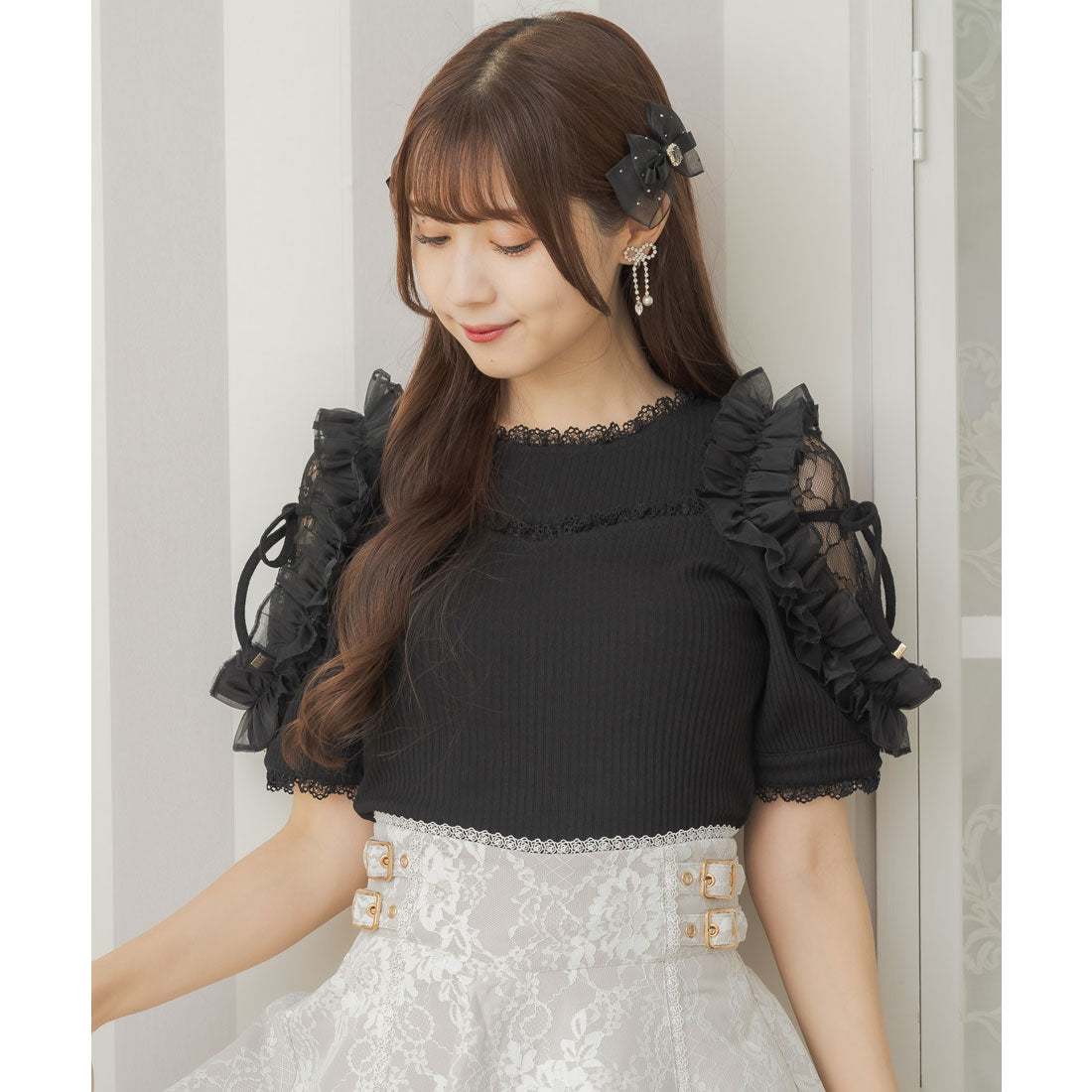 クチュールバイロジータ couture BY ROJITA 肩透かしラッフルトップス （ブラック） ブラック