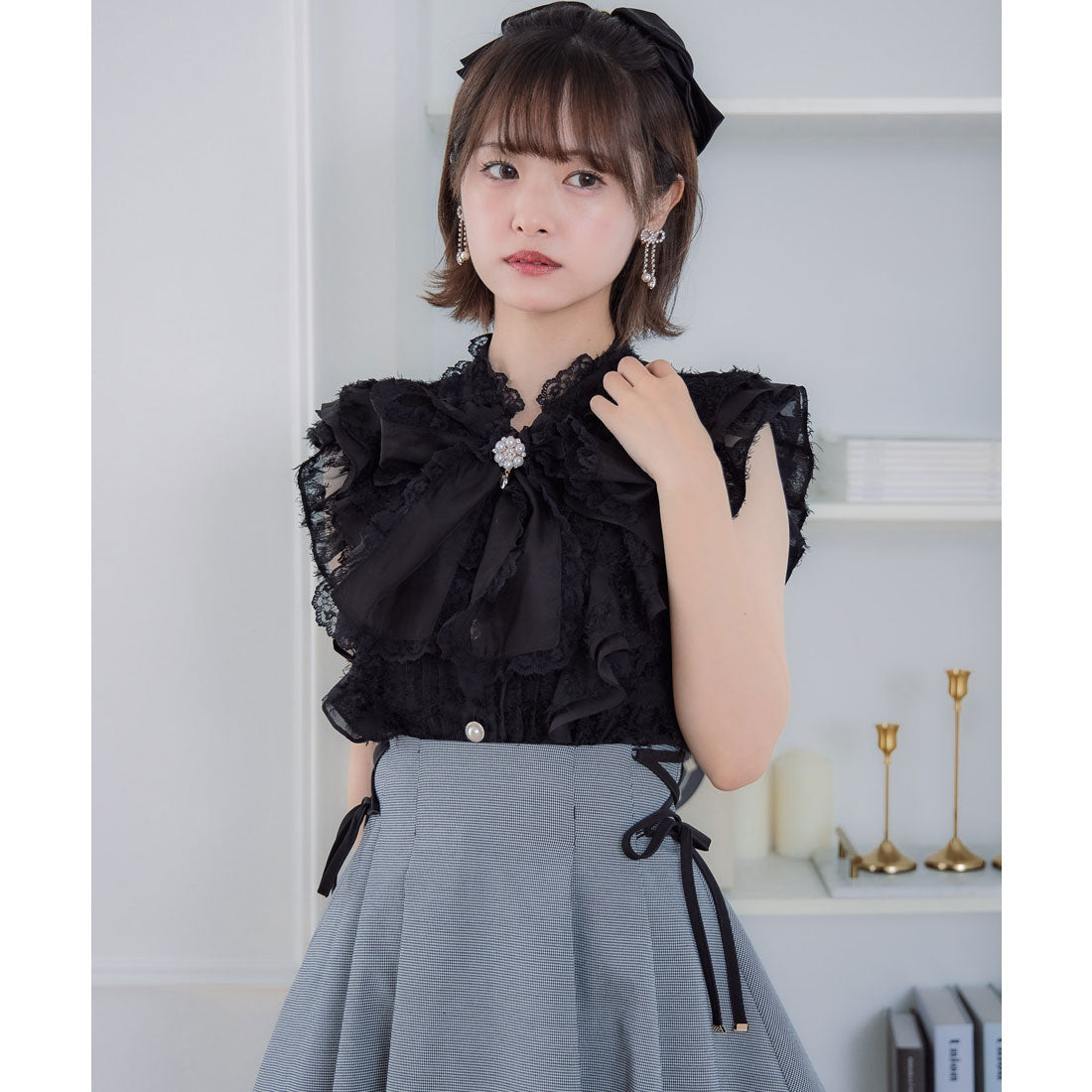 クチュールバイロジータ couture BY ROJITA 肩フリルフェザーブラウス （ホワイト） ホワイト