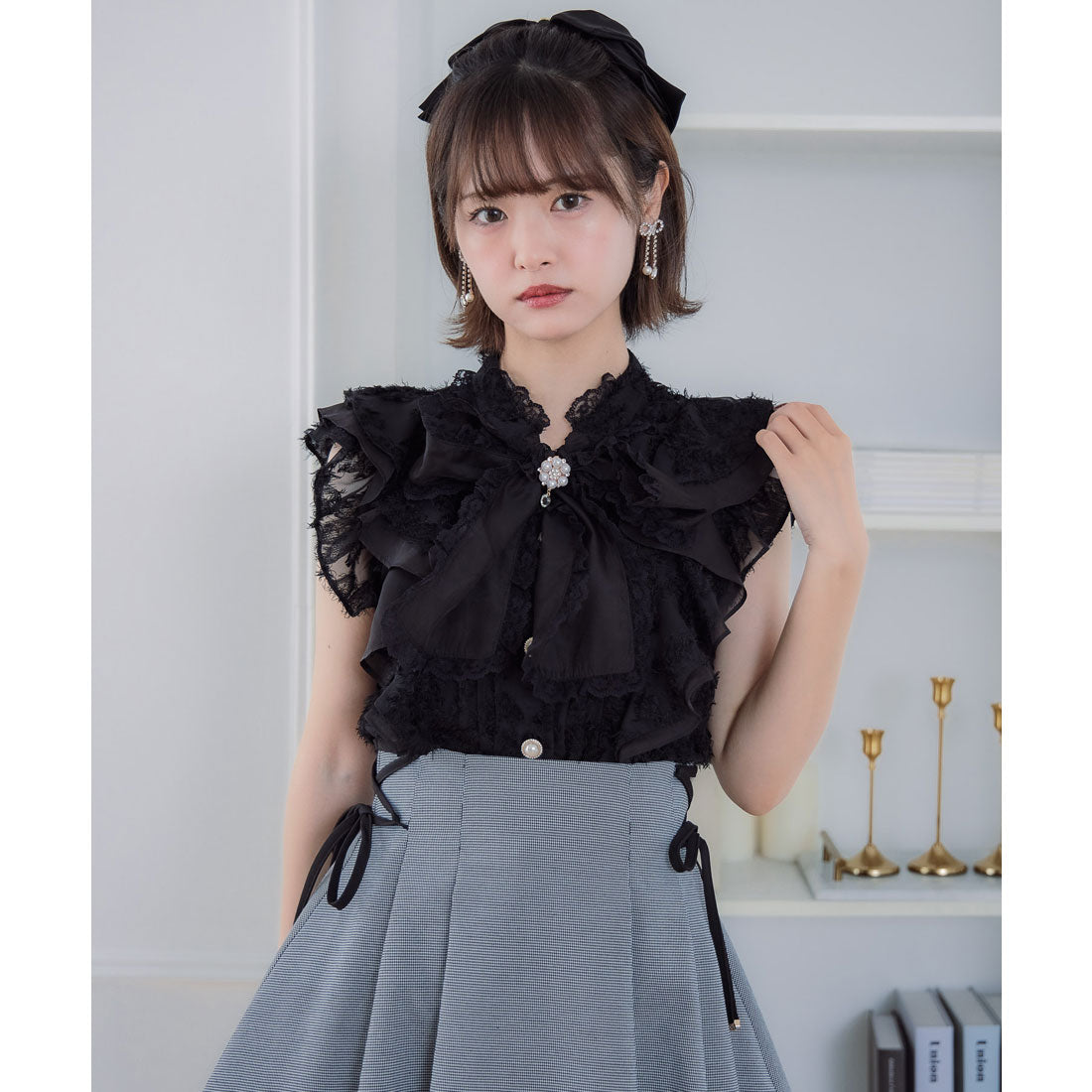 クチュールバイロジータ couture BY ROJITA 肩フリルフェザーブラウス （ホワイト） ホワイト