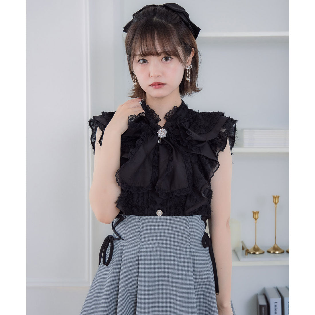クチュールバイロジータ couture BY ROJITA 肩フリルフェザーブラウス （ホワイト） ホワイト