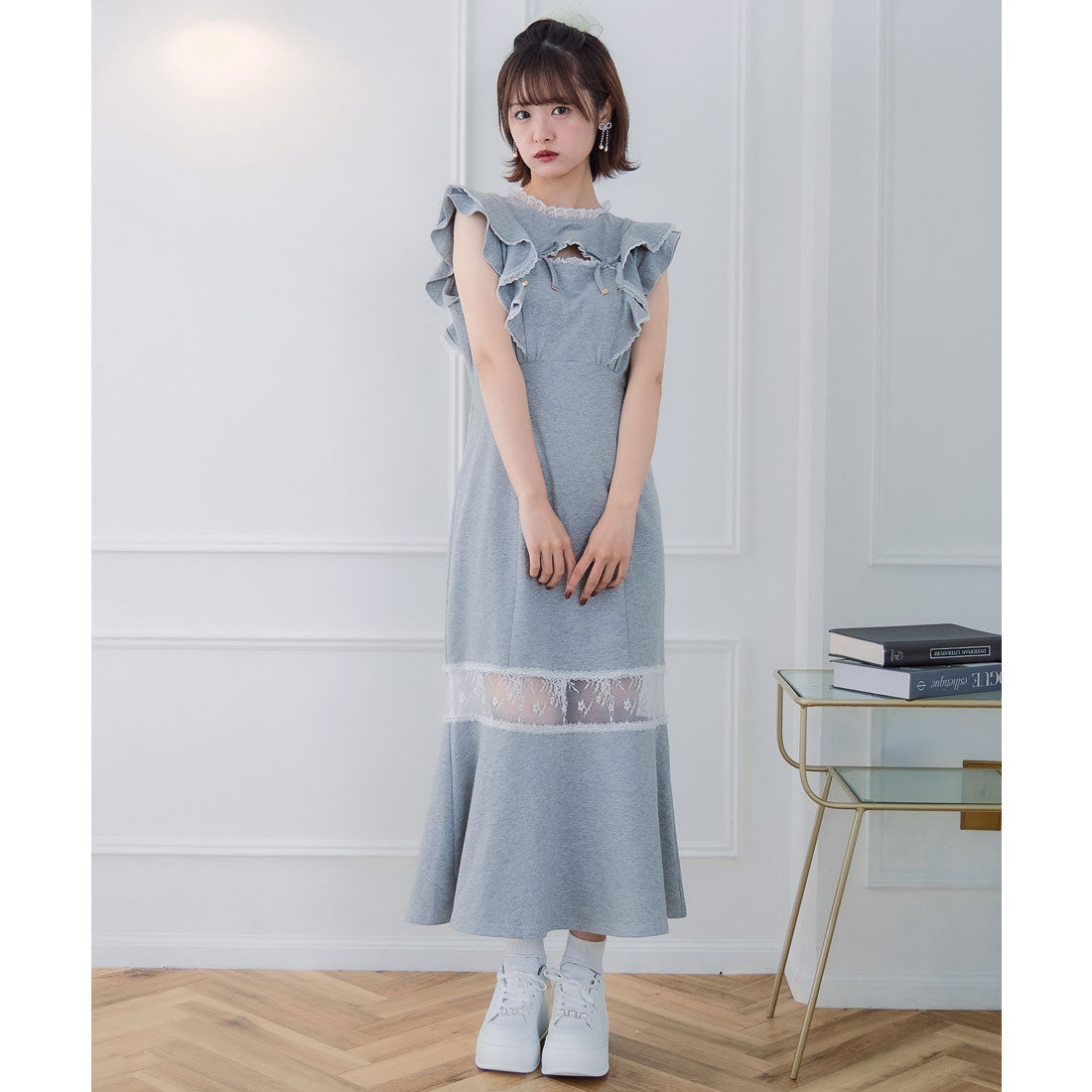 クチュールバイロジータ couture BY ROJITA 肩フリルスウエットロングワンピース （グレー） グレー