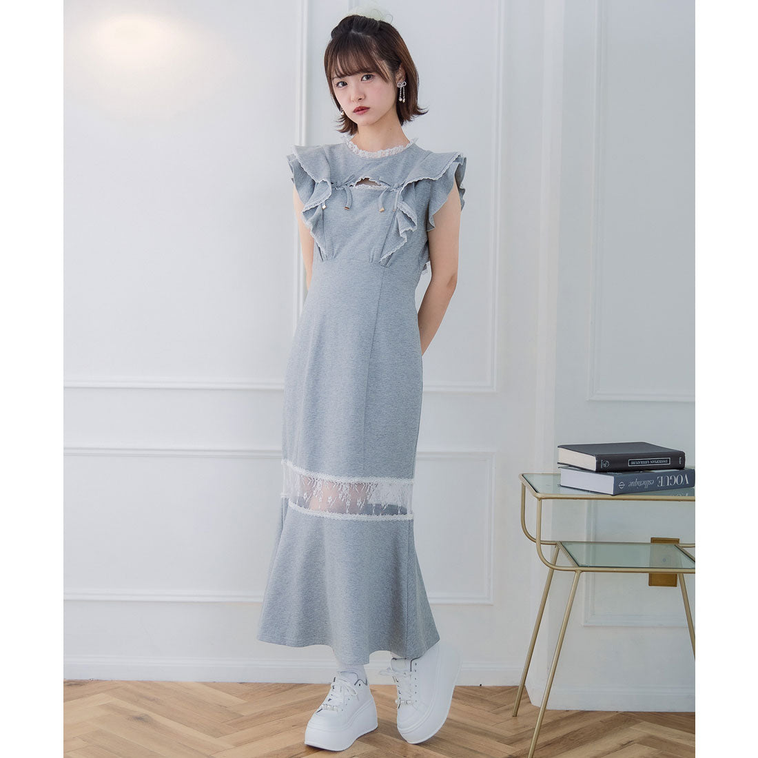 クチュールバイロジータ couture BY ROJITA 肩フリルスウエットロングワンピース （グレー） グレー